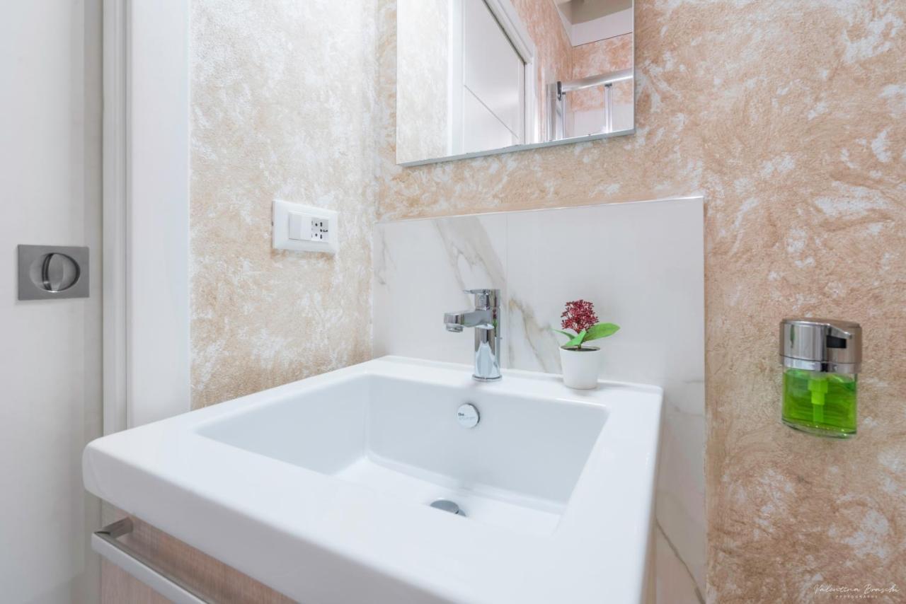 Wine Apartments Florence Barolo Luaran gambar