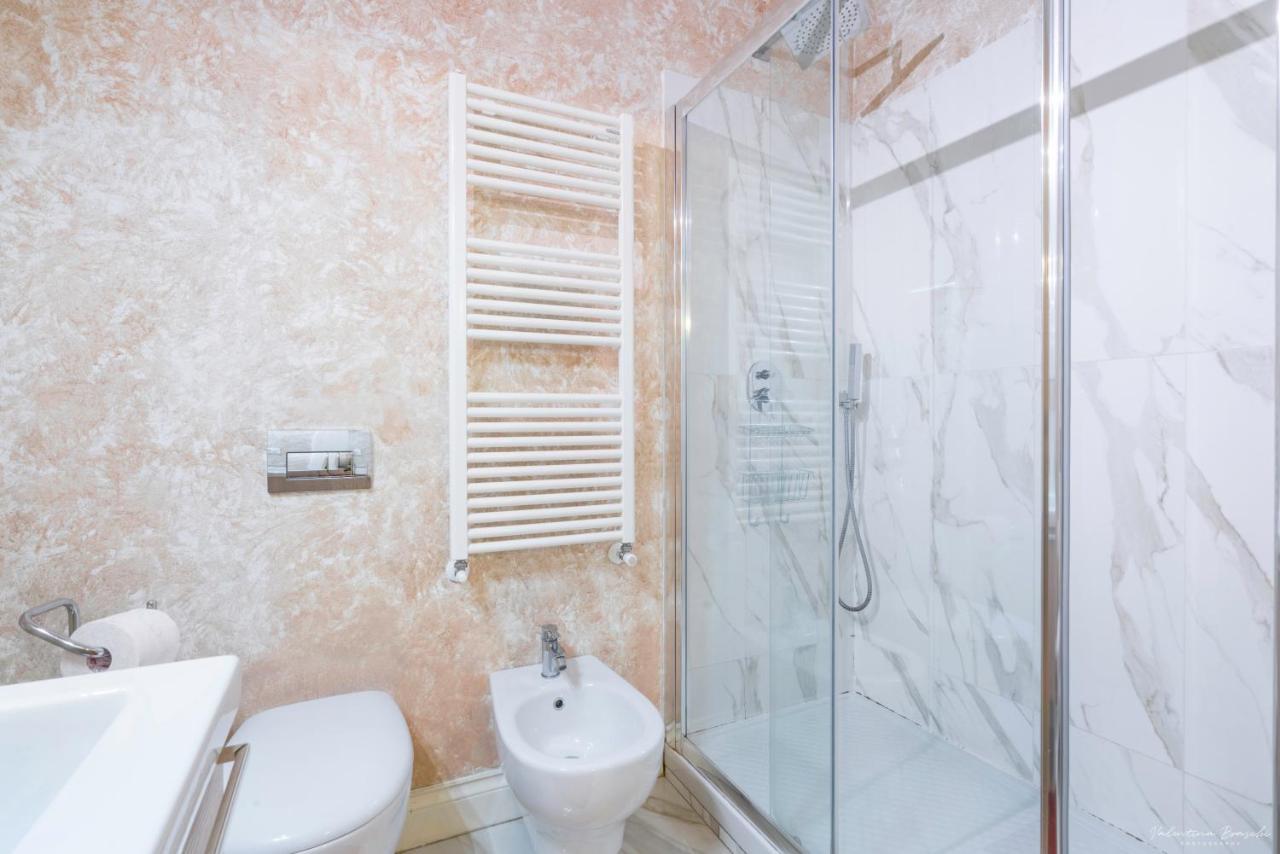 Wine Apartments Florence Barolo Luaran gambar